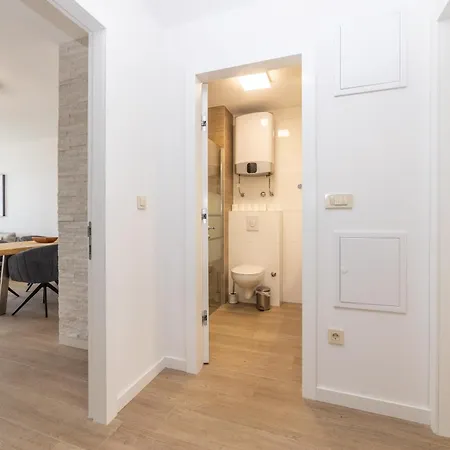 Apartment Luxury Sunny Side *