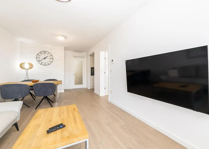 Luxury Sunny Side * Макарська